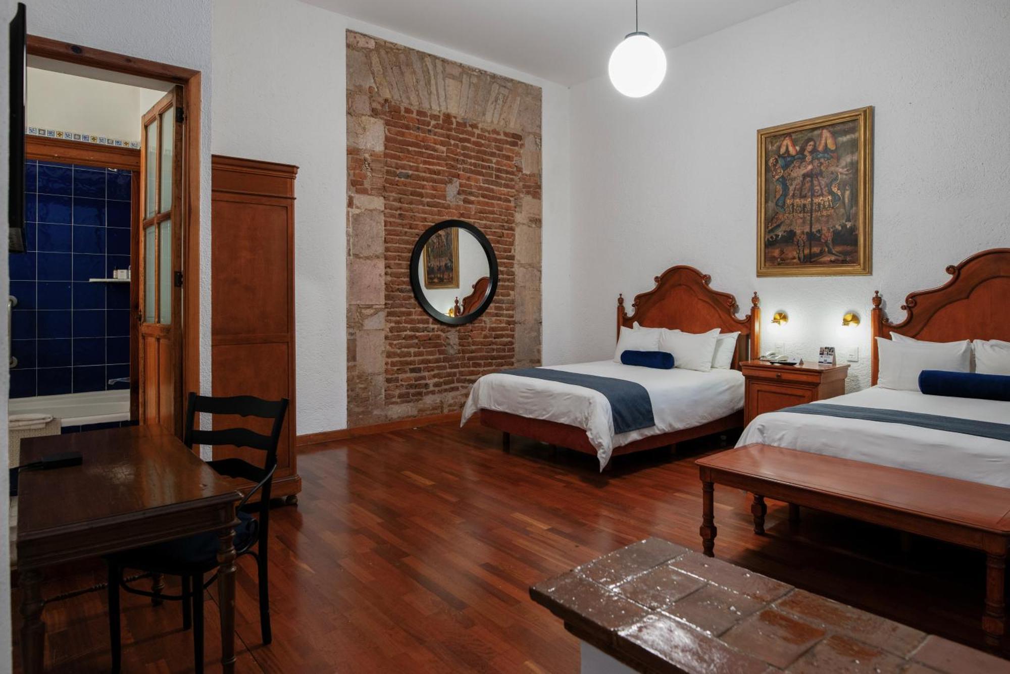Hotel Los Juaninos Morelia Exterior foto