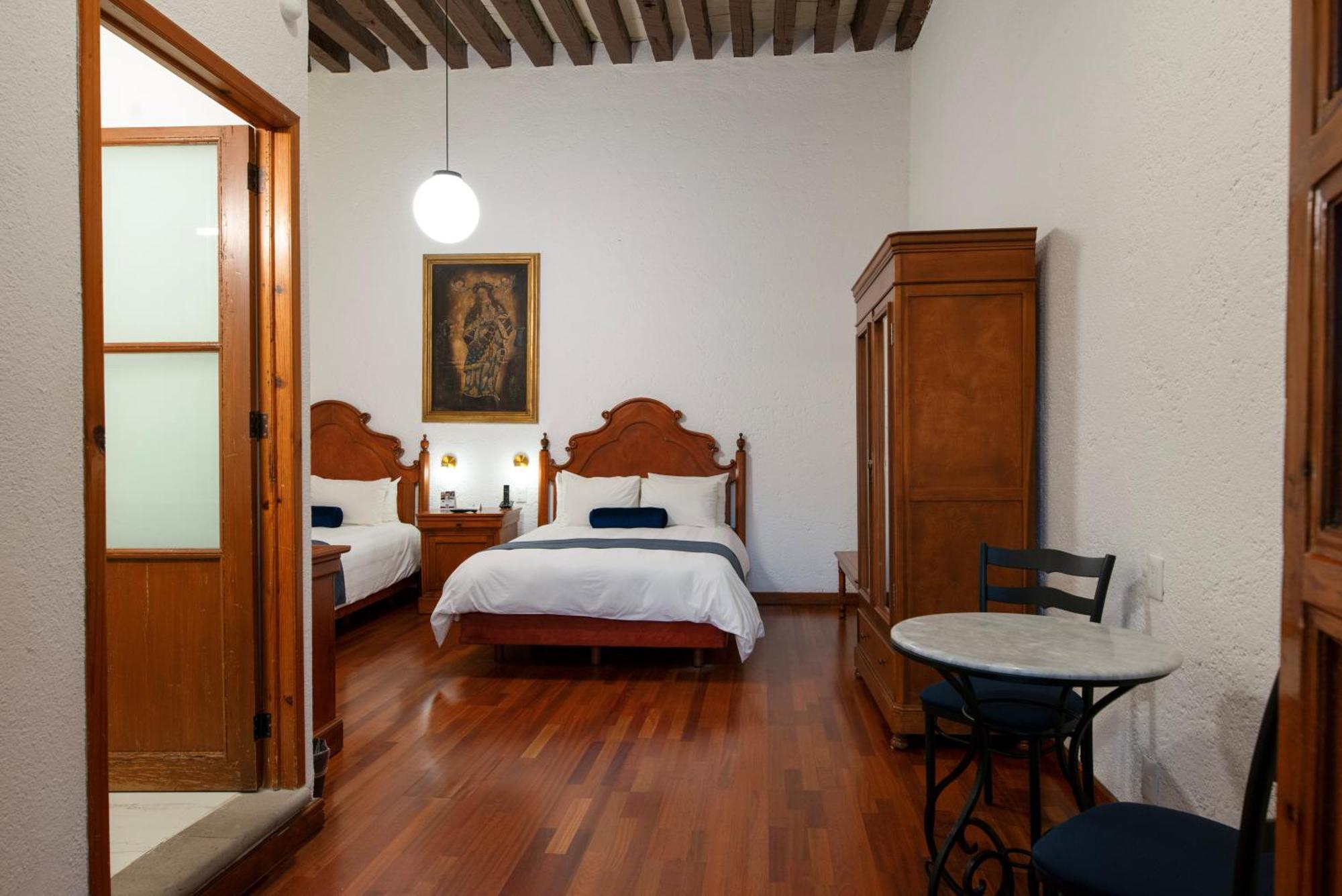 Hotel Los Juaninos Morelia Exterior foto